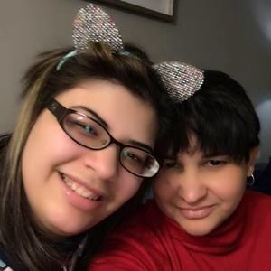 Meet your Posher, Iris